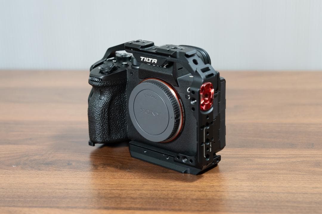 【美品】 SONY α7RM4 ボディ ILCE-7RM4 防湿庫保管