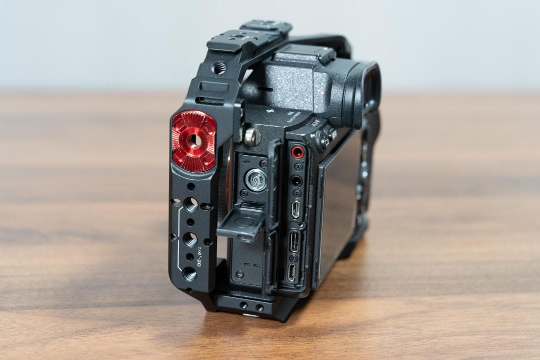 【美品】 SONY α7RM4 ボディ ILCE-7RM4 防湿庫保管