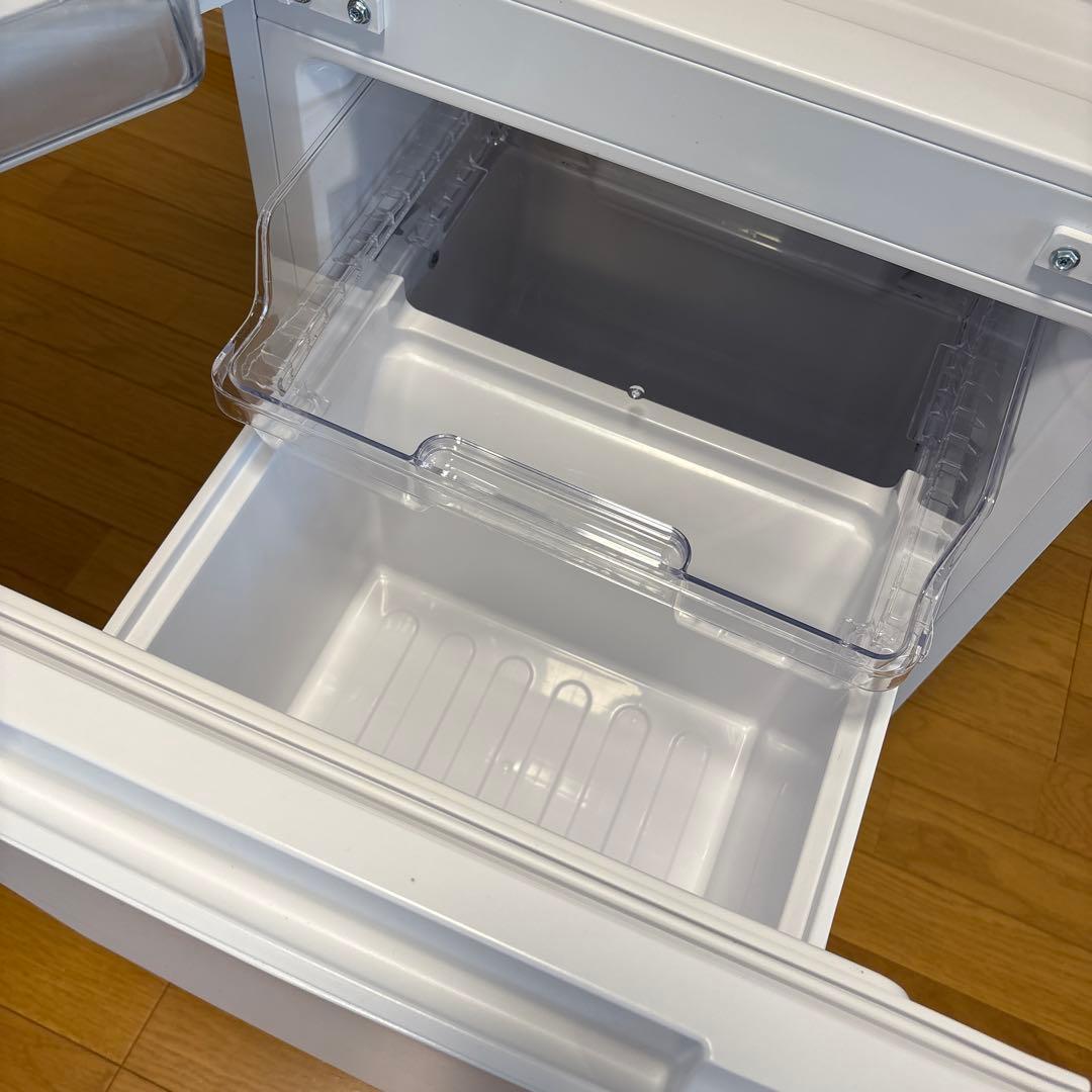 SHARP ドア開閉左右可 冷蔵庫 ホワイト 上下二段式