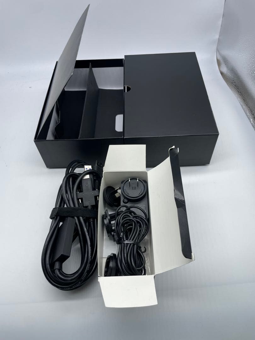 DPVR E4 VRヘッドセット