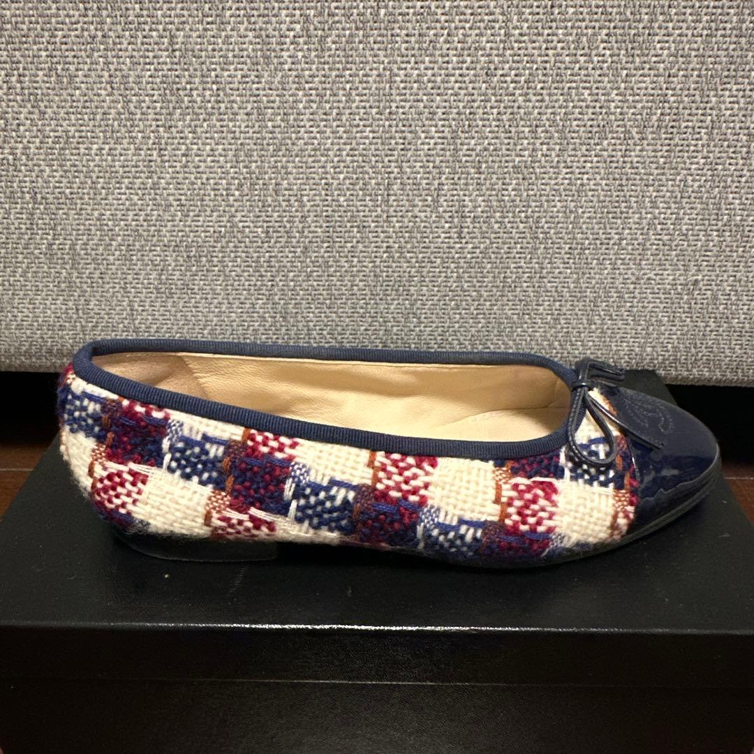 CHANEL シャネル　フラット