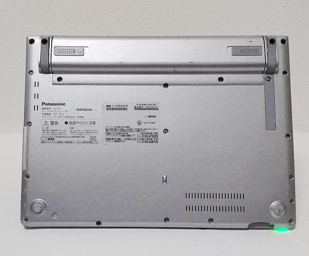 【外出先でも快適作業】Panasonic レッツノート CF-SV9