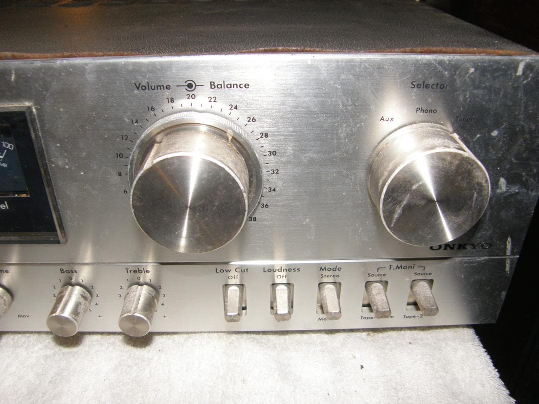 ONKYOアンプリファイヤーCA-5000中古動作品の出品です。