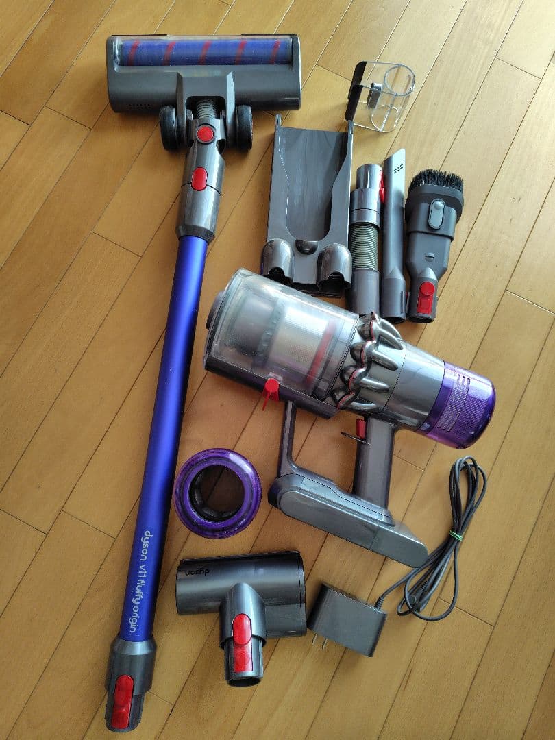 掃除機・クリーナー Dyson V11Fluffy