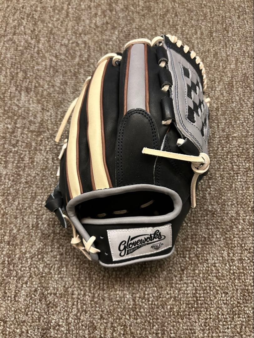 Gloveworks 硬式グローブ 11.25インチ 新品未使用 箱付