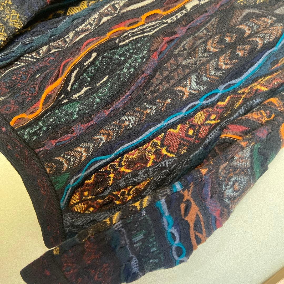 COOGI クレイジーカラー　ケーブルニット