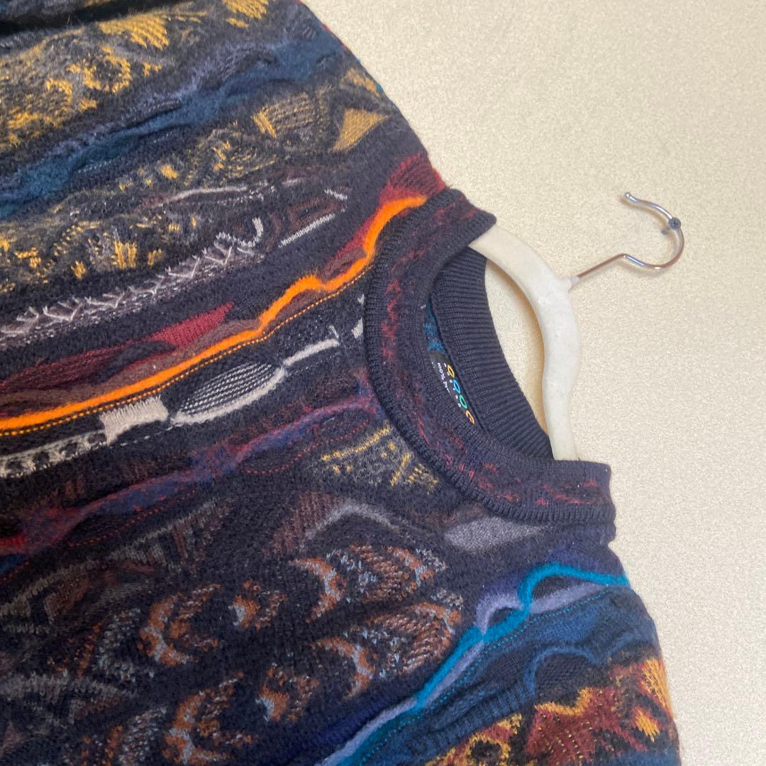 COOGI クレイジーカラー　ケーブルニット