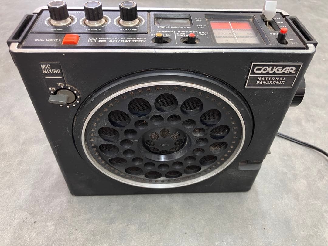 【National/ナショナル】『吠えろクーガ』RF-888 3バンドラジオ