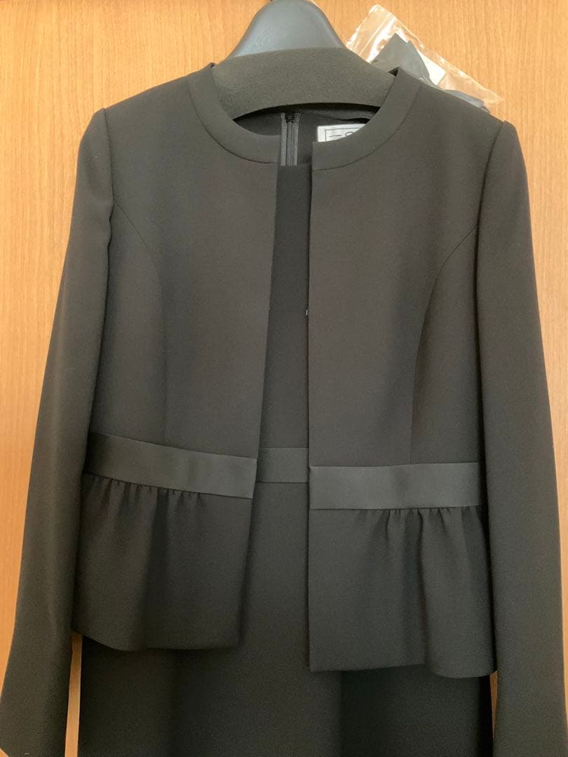 【未使用】東京ソワール　ディノスCaraコラボ　ブラックフォーマル タグ付