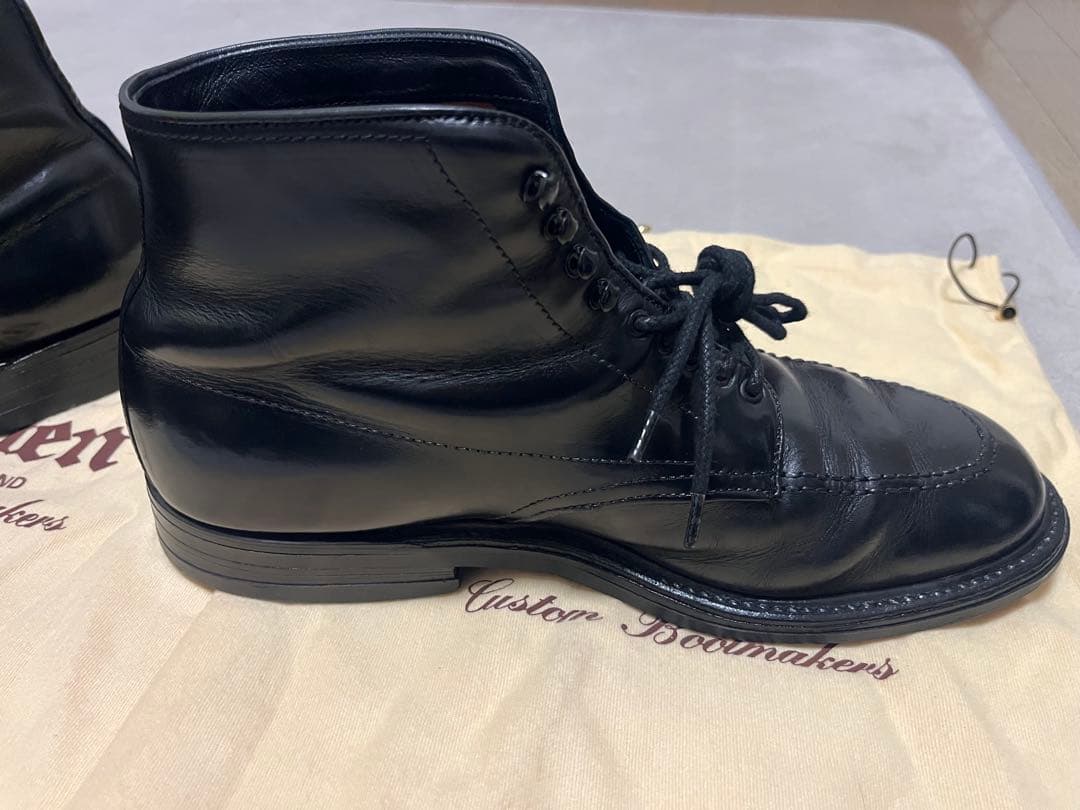 オールデン インディーブーツ Black CHRMXL Leather 401