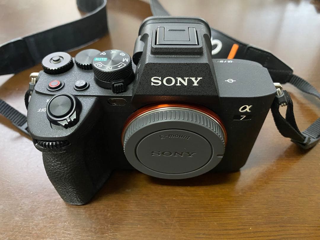 【極美品】SONY α7 Ⅳ　ミラーレス一眼カメラ