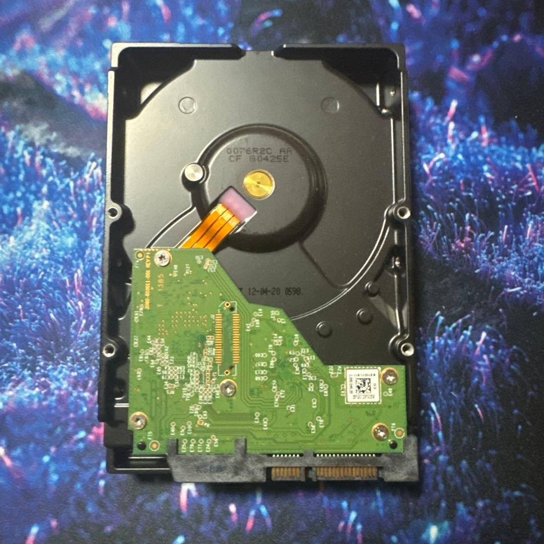 WD 4TB SATA ハードドライブ