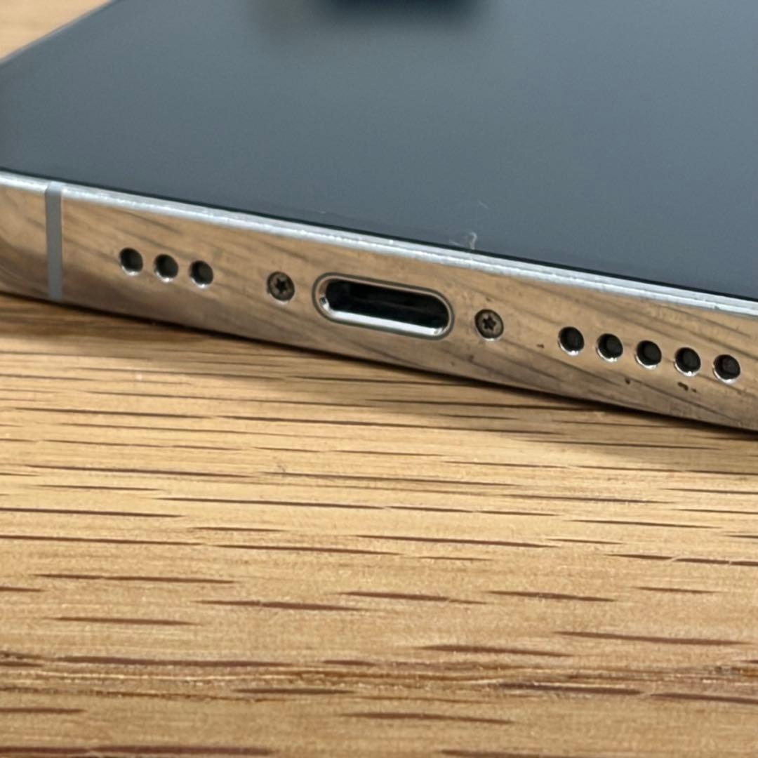 Apple iPhone 12proシルバー 本体