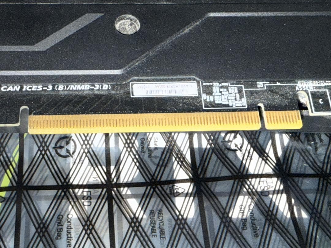 【動作未確認】GIGABYTE GeForce RTX 2060 Super