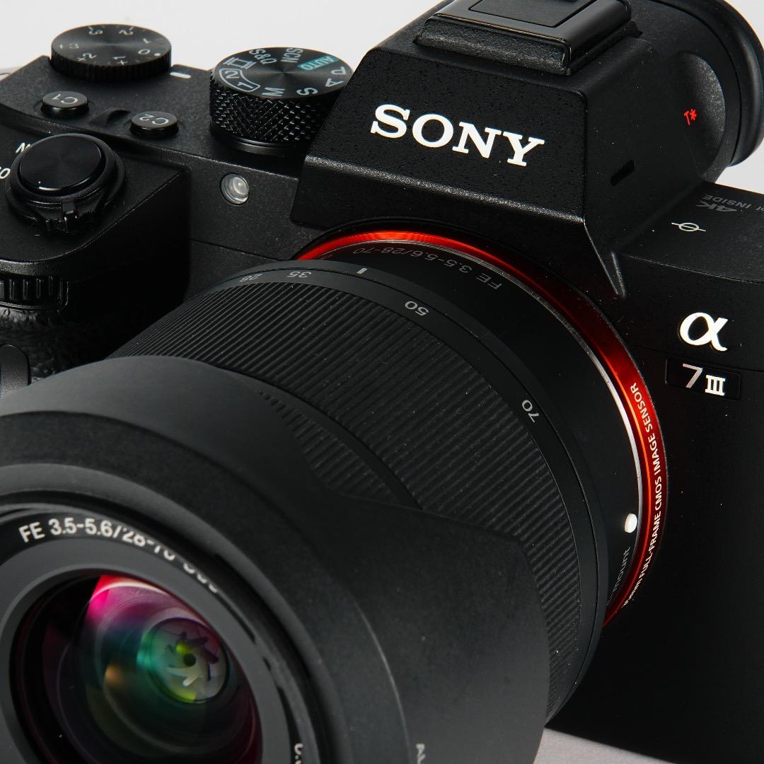 【完全セット】SONY α7III美品！11,056回/20万 すぐ撮影可能