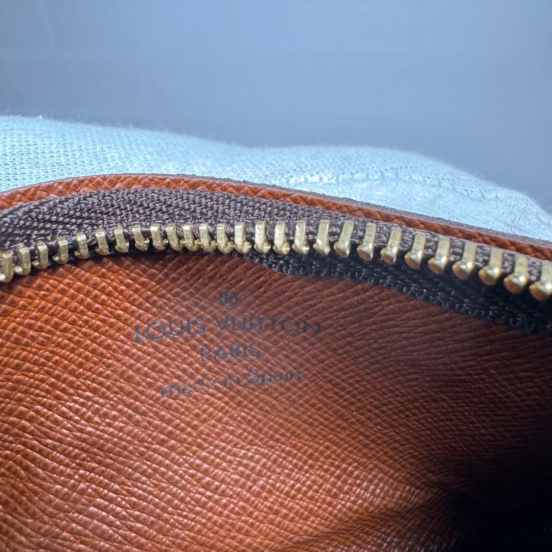 ルイヴィトンLVモノグラム ポシェット M62650