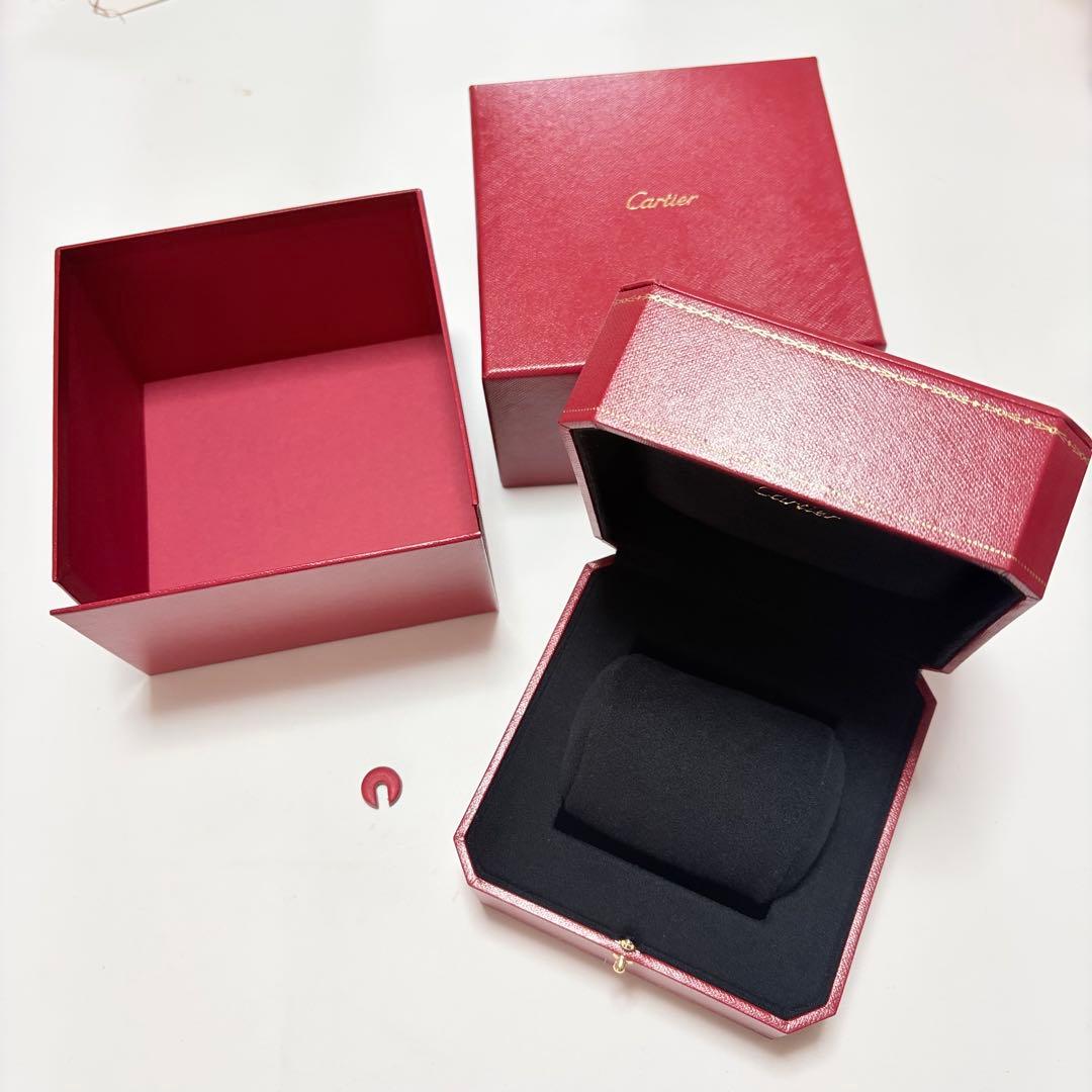 美品　カルティエ　腕時計　ブレスレット　ケース　空箱　アクセサリー入れ　現行品