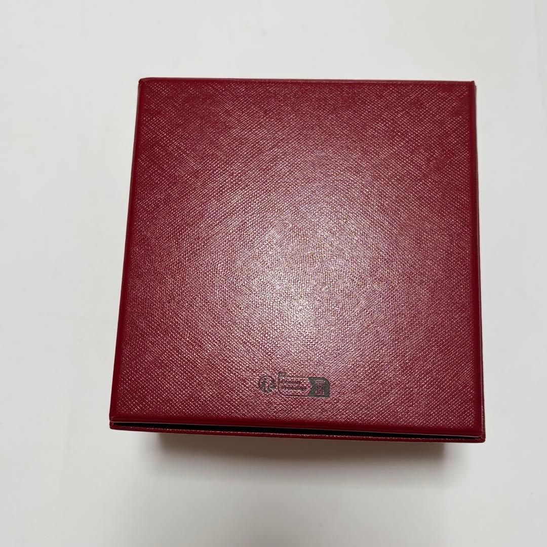 美品　カルティエ　腕時計　ブレスレット　ケース　空箱　アクセサリー入れ　現行品