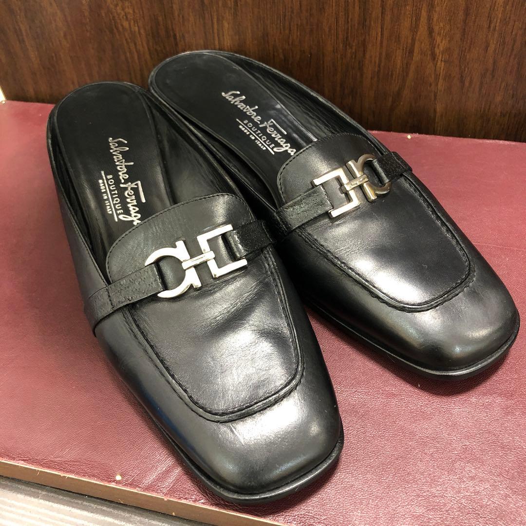 サンダル　ミュール　サルヴァトーレフェラガモ　24cm　レザー黒