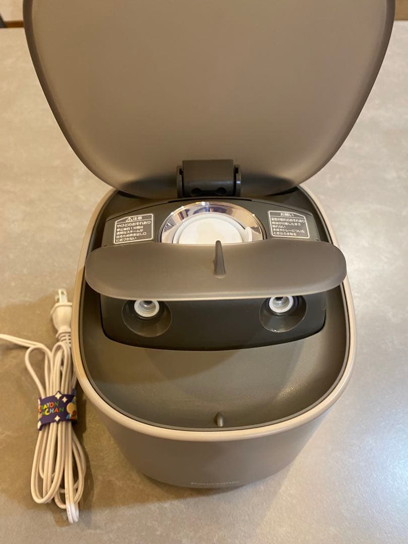 【美品】Panasonic パナソニック　スチーマー ナノケア EH-SA70H