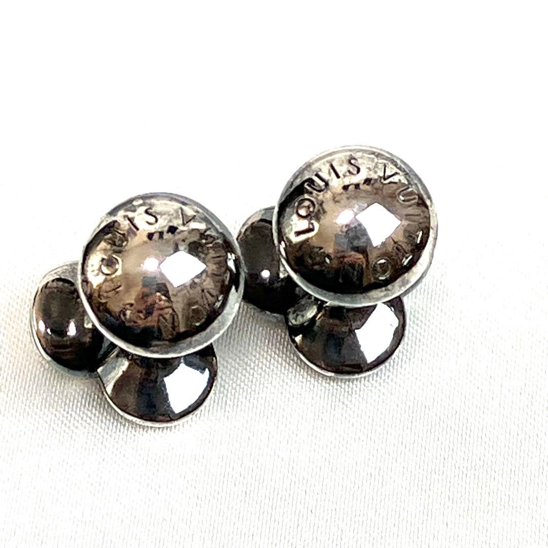 【美品】ルイヴィトン　ドゥ　マンシェット　モチーフ　ブーケドクルー　カフスボタン