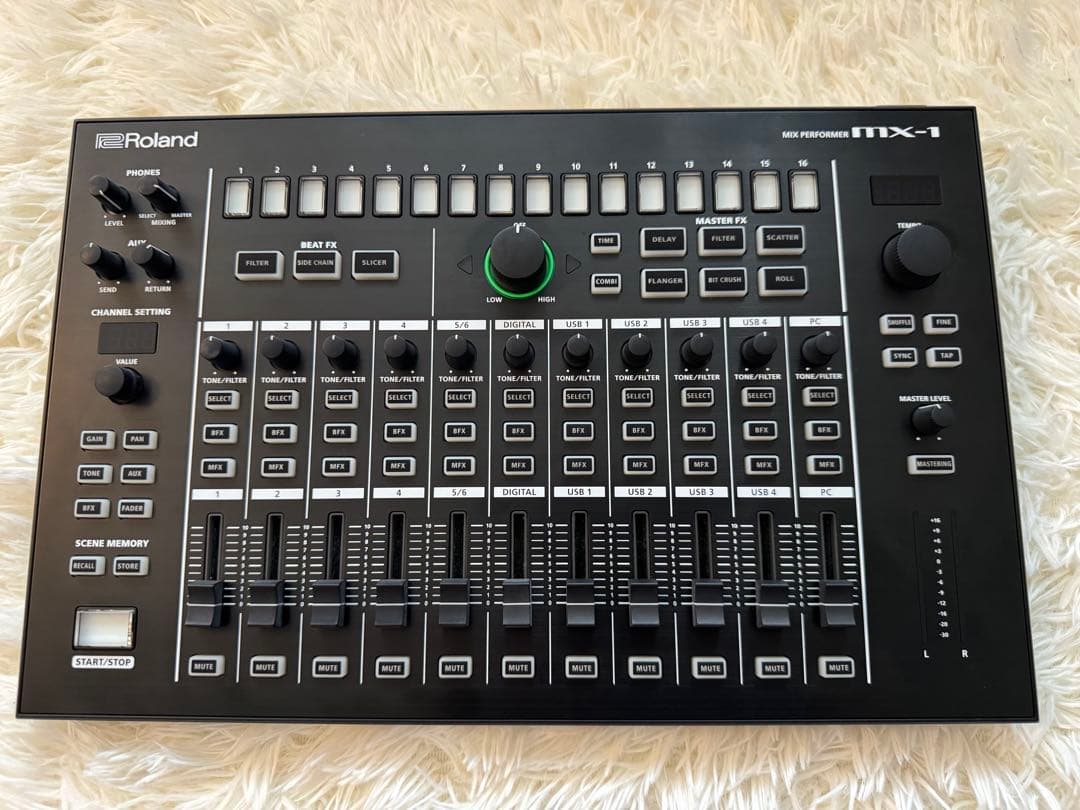 Roland MX-1 デジタルミキサー　AIRAシリーズ　カバー付き　超美品