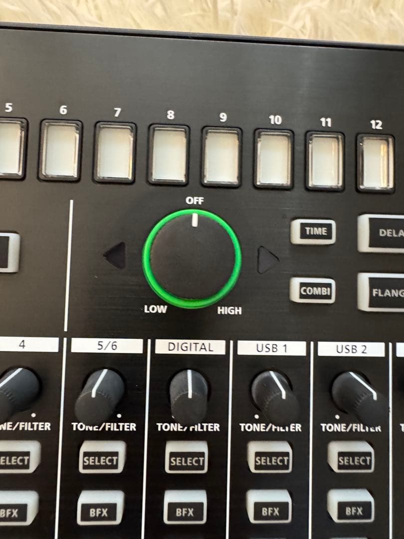 Roland MX-1 デジタルミキサー　AIRAシリーズ　カバー付き　超美品