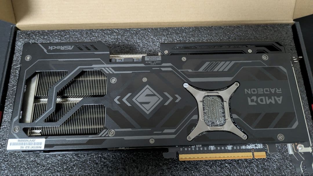 RX 9070 XT Steel Legend Dark 16GB　【美品】