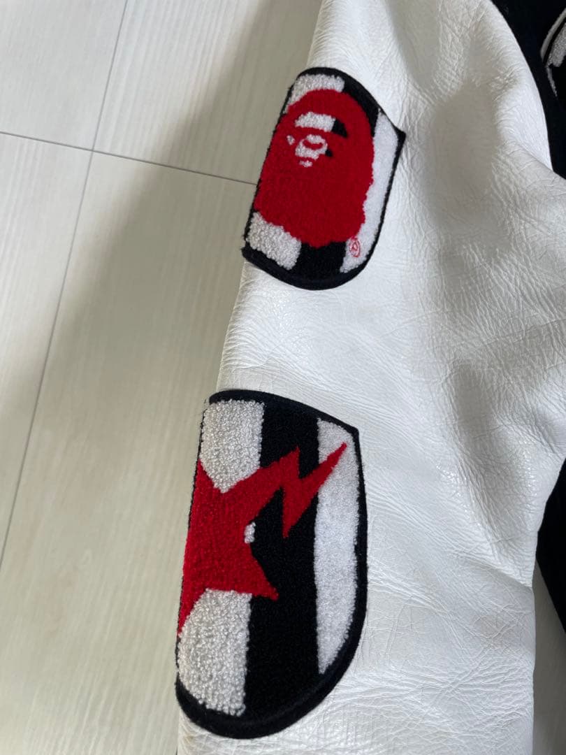 A BATHING APE スタジャン サイズL ナンバリングあり