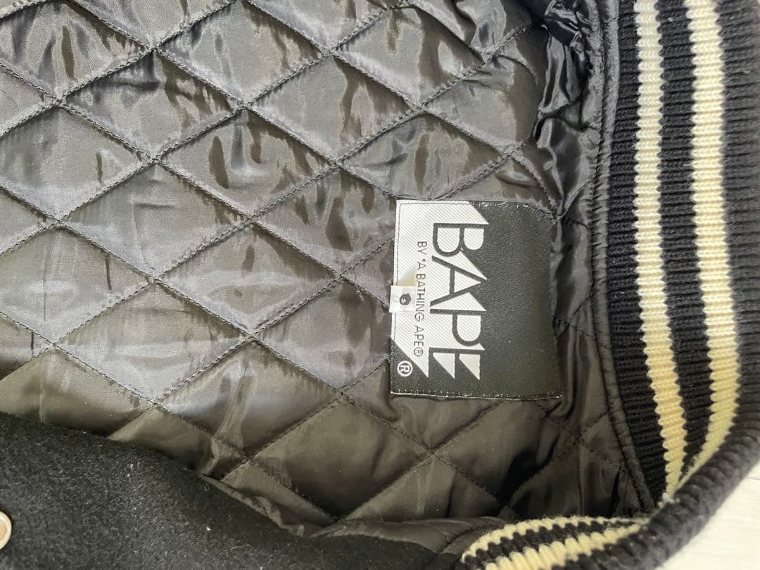 A BATHING APE スタジャン サイズL ナンバリングあり