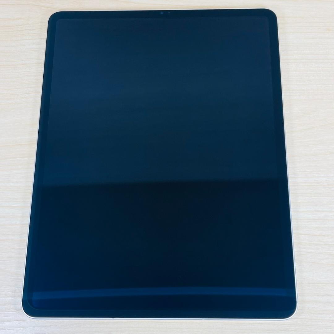 P209 超美品 iPad Pro 第6世代 12.9 256GB セルラー