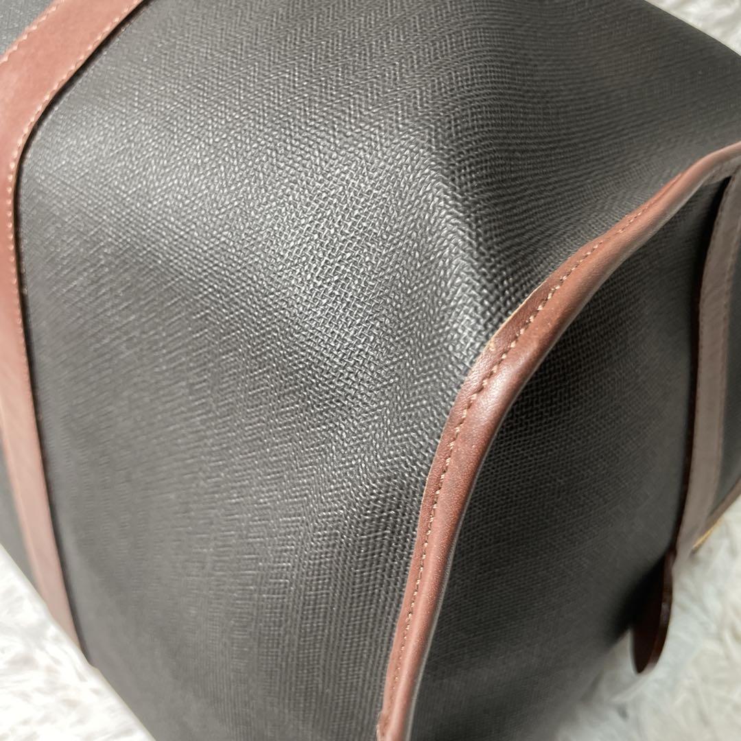 ほぼ未使用　ダンヒル　ボストンバッグ　レザー　ブラック　鍵付き