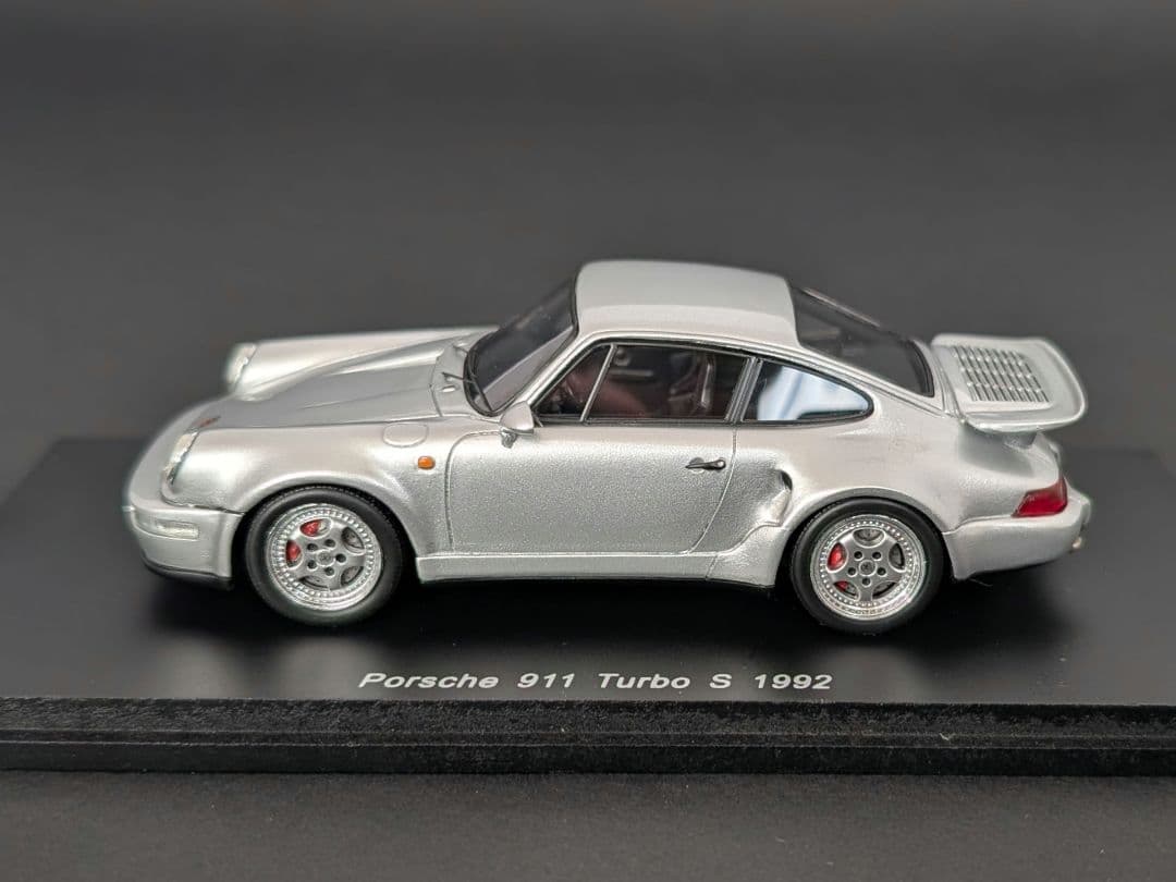 スパーク 1/43 ポルシェ 911 ターボ S 1992 シルバー