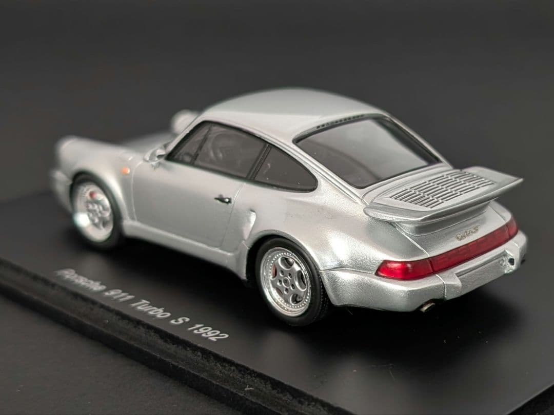 スパーク 1/43 ポルシェ 911 ターボ S 1992 シルバー