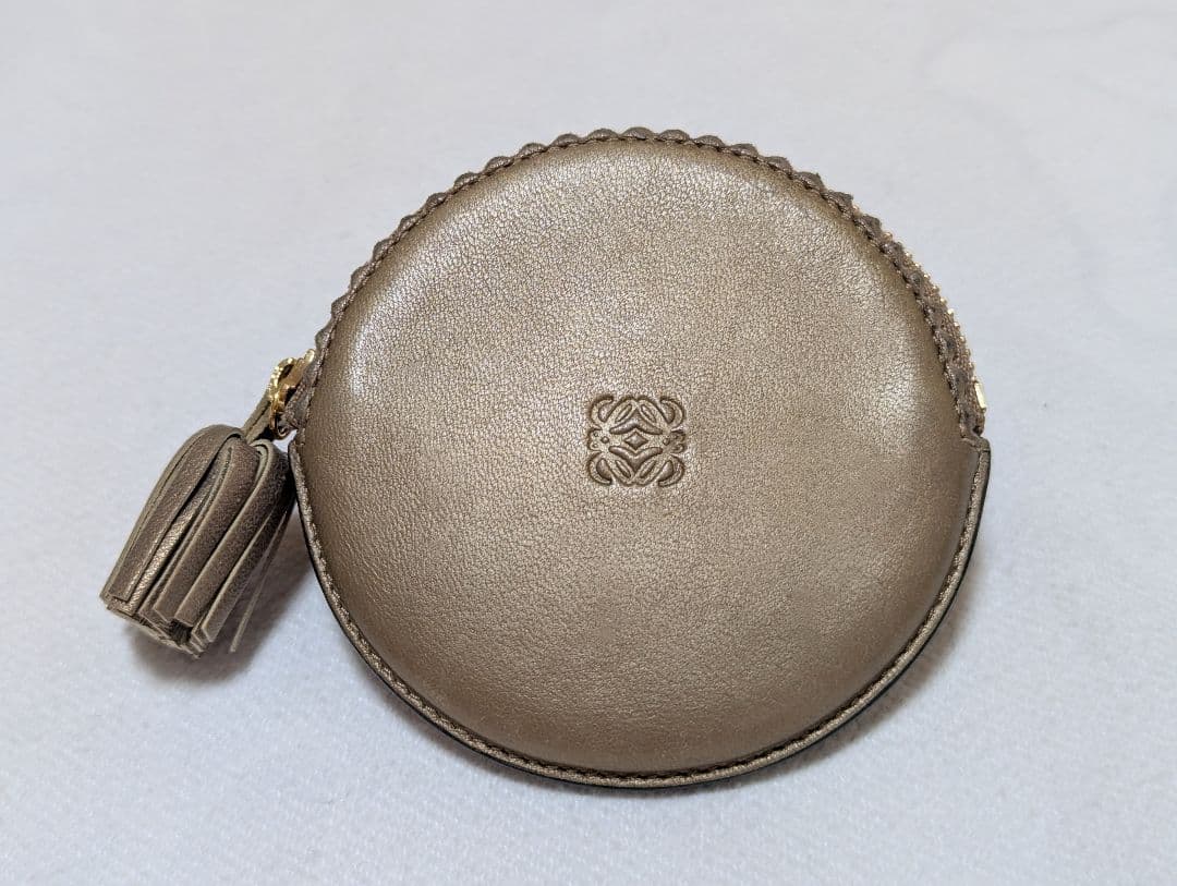 【美品】LOEWE ロエベ アナグラム ケース レザー フリンジ ゴールド