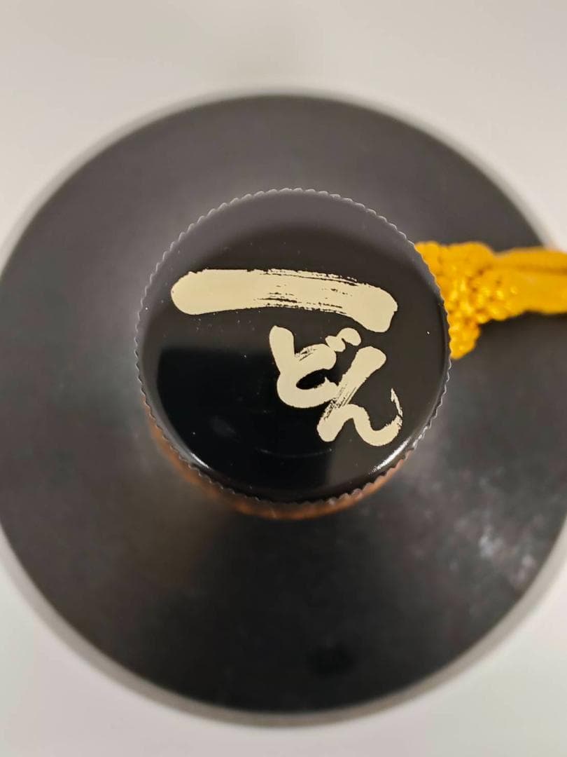 【未開栓】一どん　1800ml　限定品　木箱入り