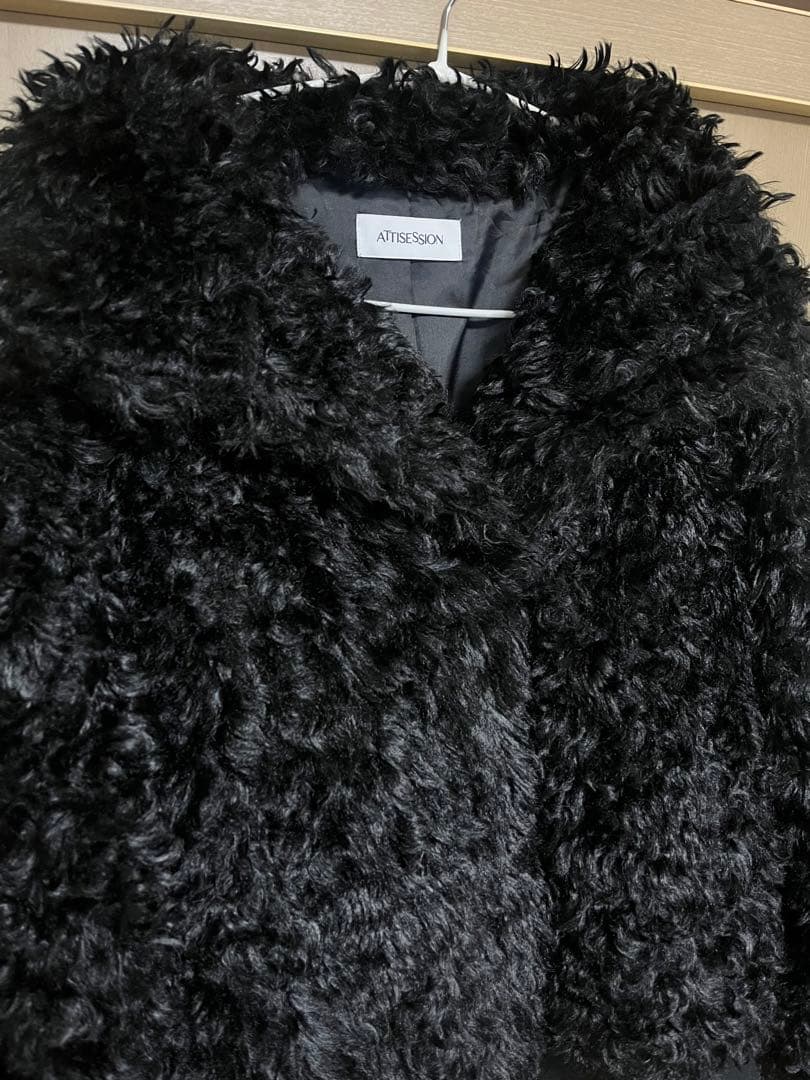 attisession フラッフィーブルゾン