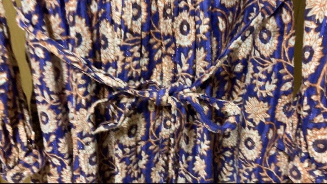 ne Quittez pas 花柄ロングワンピース 長袖 Vネック　Sサイズ