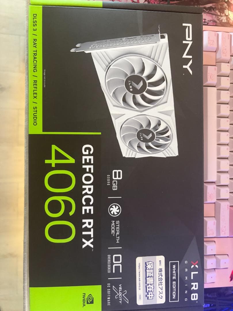 グラフィックボード・グラボ・ビデオカード pny rtx 4060 8gb white editon
