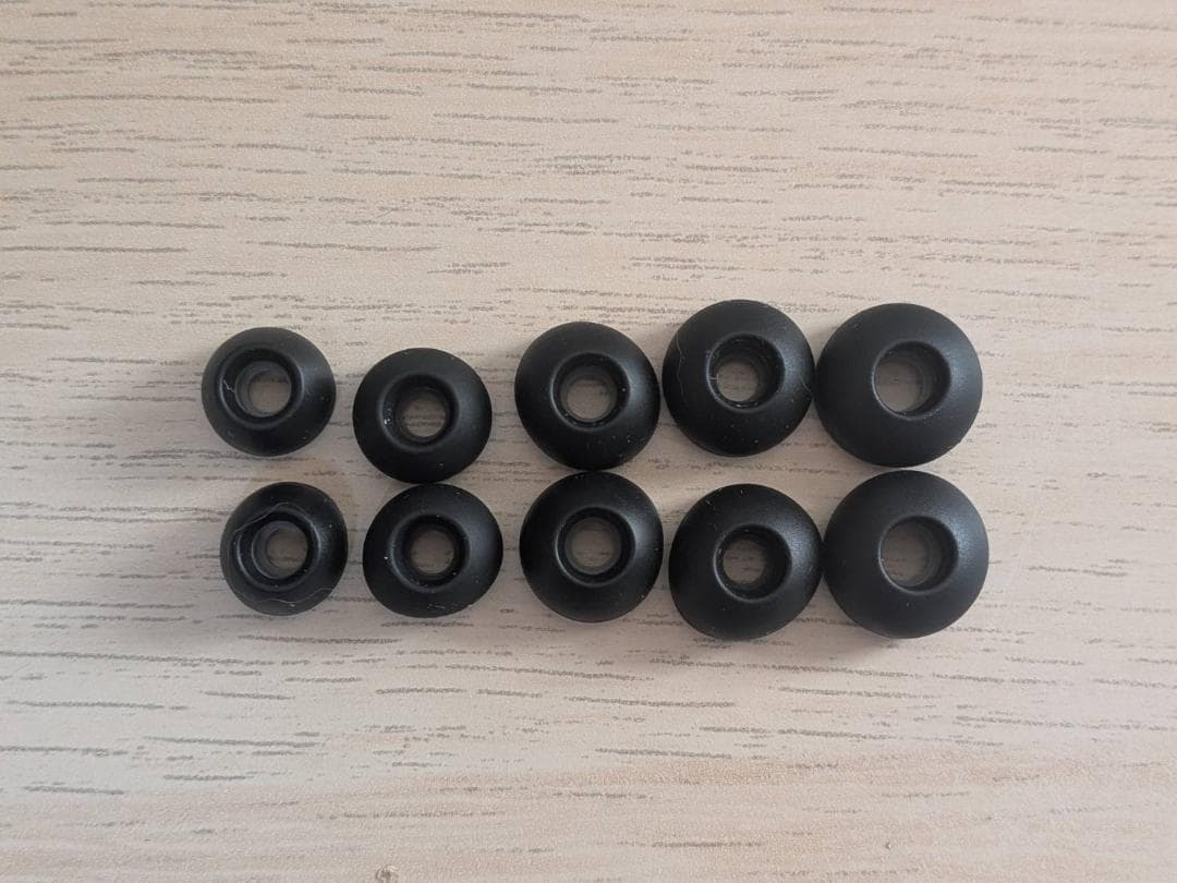 final ZE3000 SV ブラック 完全ワイヤレスイヤフォン