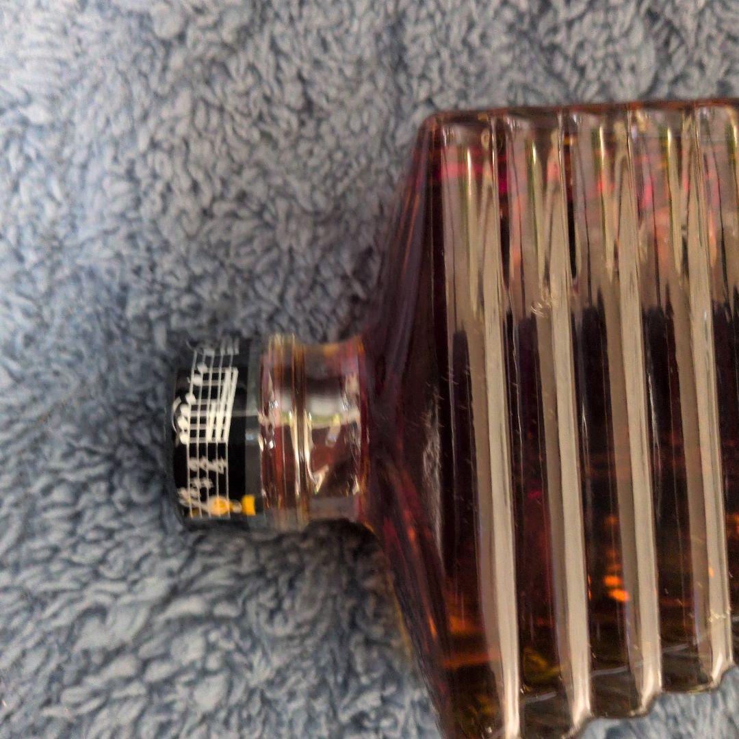 サントリー　ブランデー　楽器ボトル　マリンバ 700ml