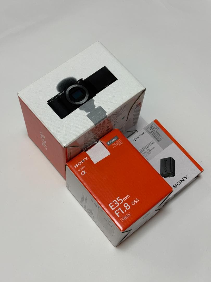 SONY ZV-E10 + レンズ E 35mm F1.8 ＋16-50mm