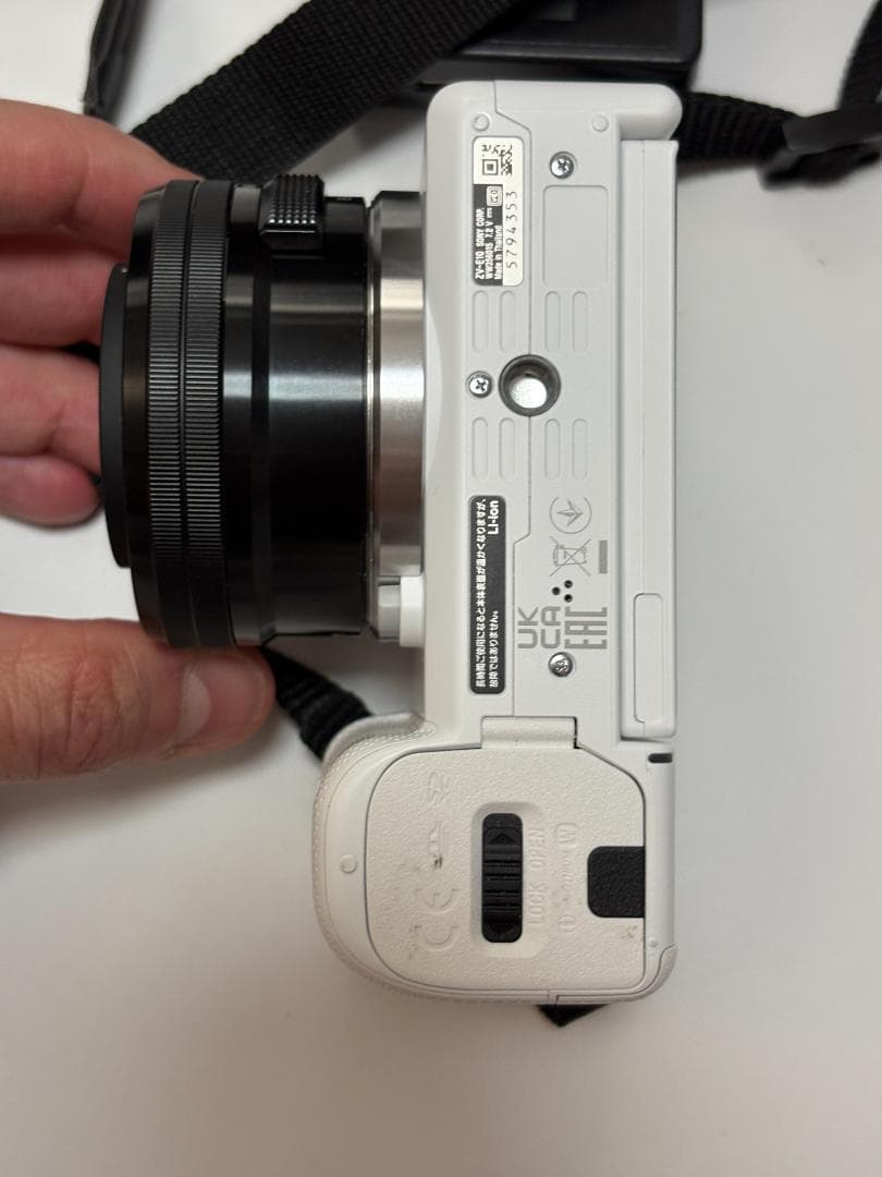 SONY ZV-E10 + レンズ E 35mm F1.8 ＋16-50mm