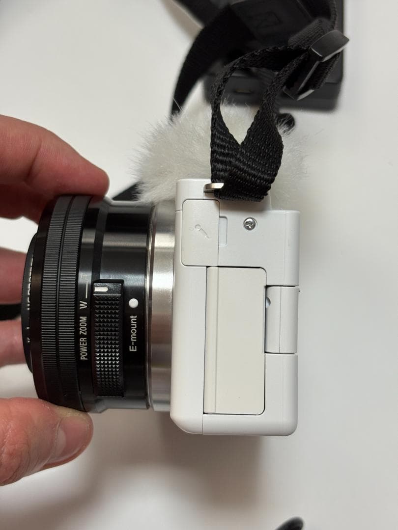 SONY ZV-E10 + レンズ E 35mm F1.8 ＋16-50mm