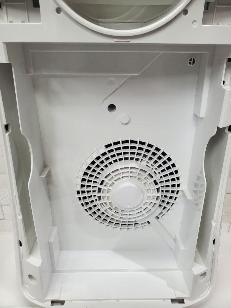 空気清浄機　SHARP FU-N50BK-W