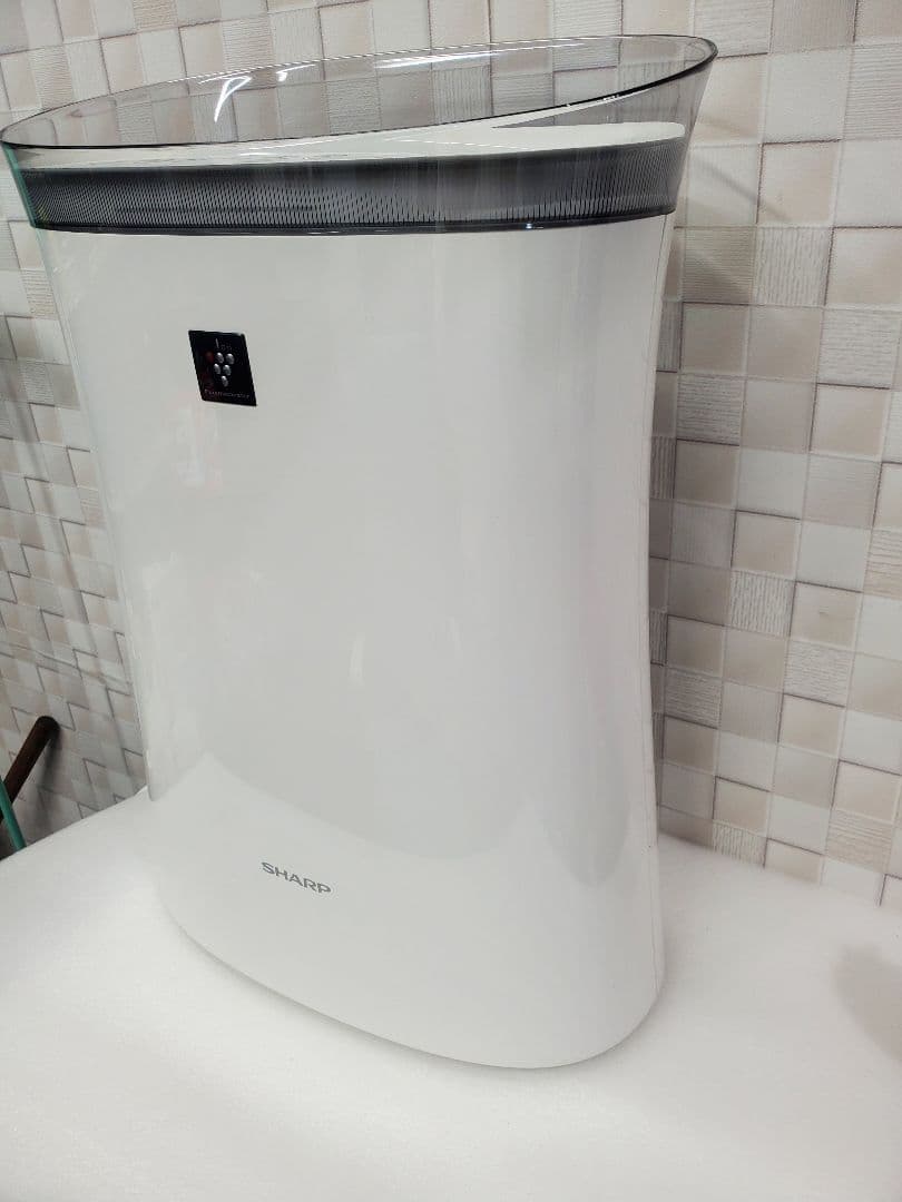 空気清浄機　SHARP FU-N50BK-W