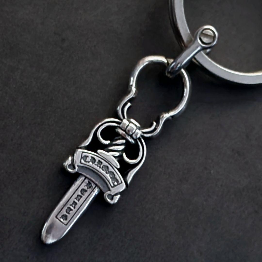 ワンオフカスタム キーチェーン Rebel他シルバー925パーツ連結済 クリップ