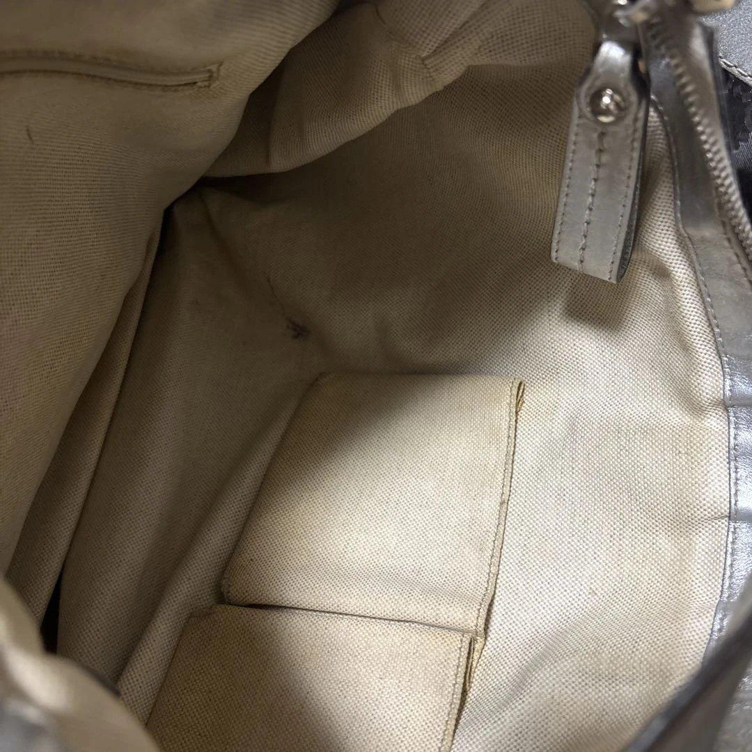 GUCCI スーキー GG柄 ワンショルダー　シルバー　中古