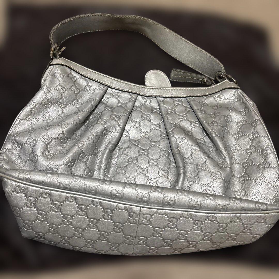 GUCCI スーキー GG柄 ワンショルダー　シルバー　中古
