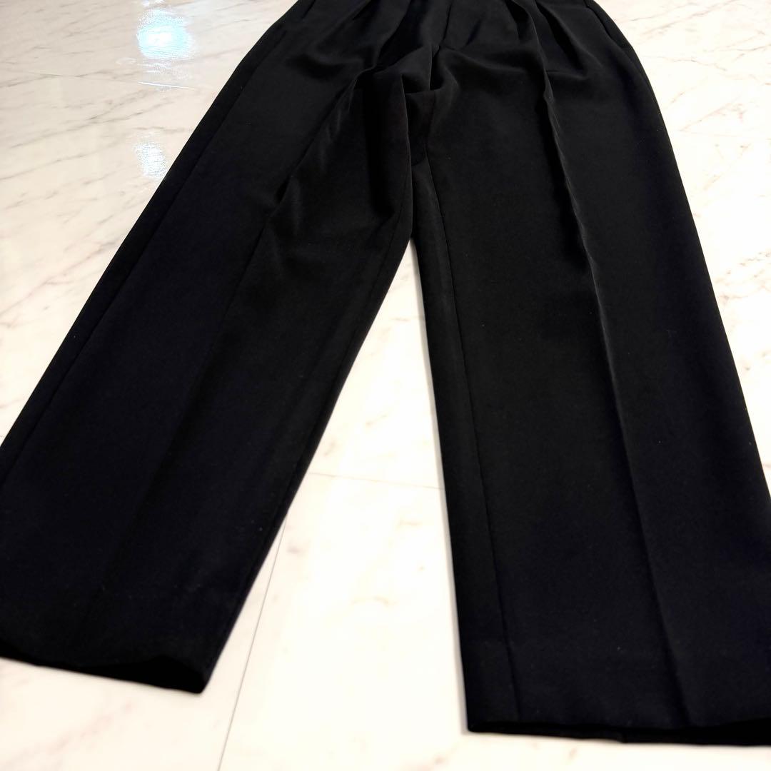 【美品】完売品✨️ヘヨン HYEON キャロット パンツ 美脚 ブラック M